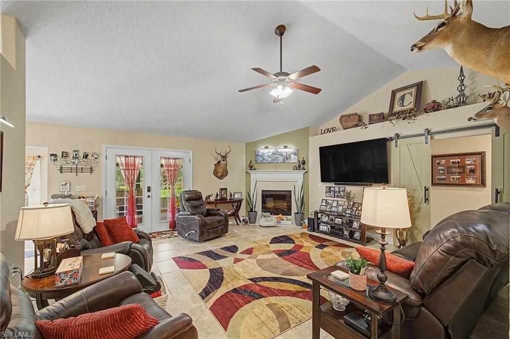 9915 Nichols Lake Rd, Milton, FL 32583 Photo