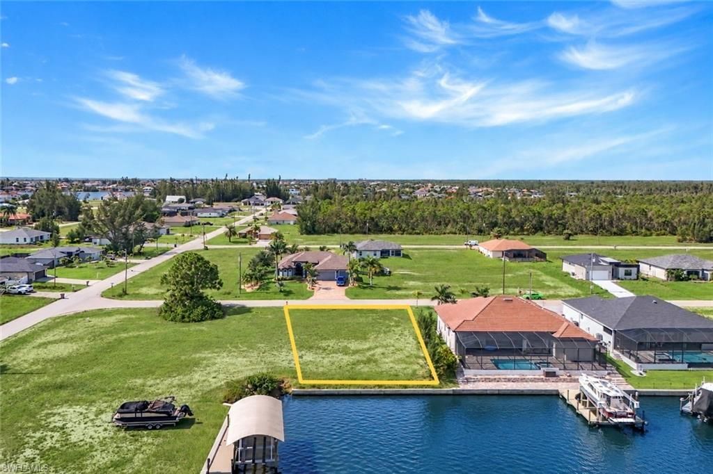 4204 NW 22nd St, Cape Coral, FL 33993 Photo