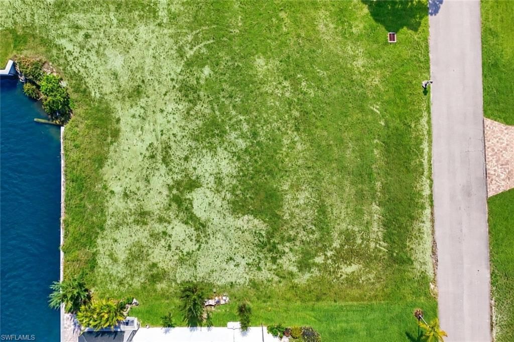 4204 NW 22nd St, Cape Coral, FL 33993 Photo
