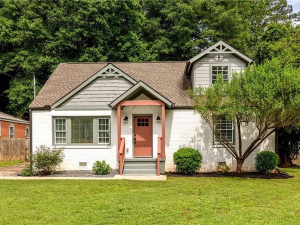 1535 Deerwood Drive , Decatur, GA 30030