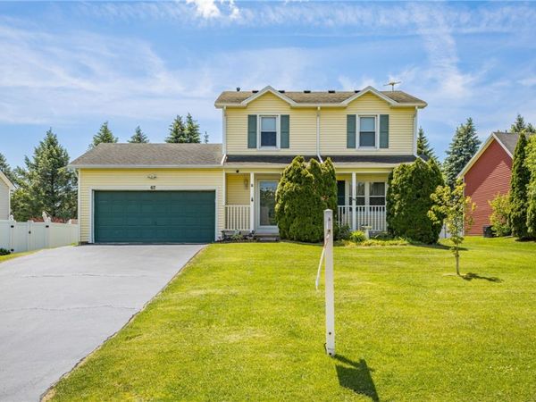 67 Grangerford, West Henrietta, NY 14586