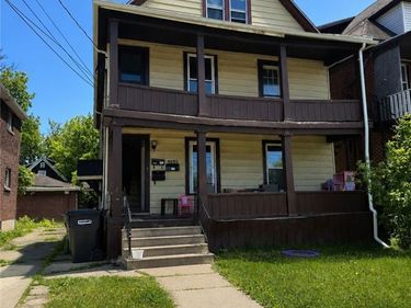 1935 Niagara Street , Unit Upper, Niagara Falls, NY 14303