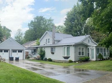 6 Maple Street , Tonawanda, NY 14150