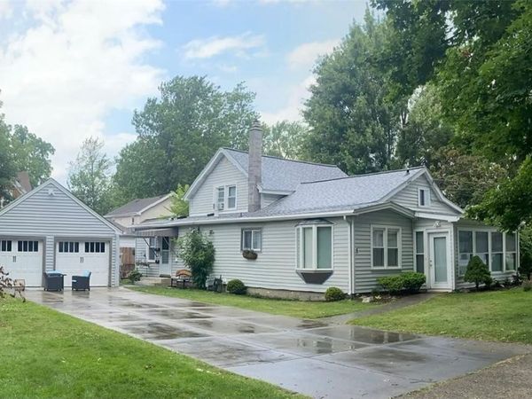 6 Maple Street , Tonawanda, NY 14150