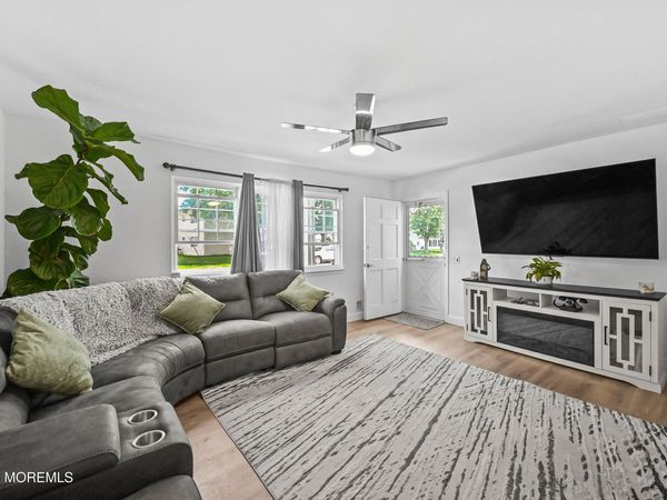 67 Galewood Drive, Unit B, Matawan, NJ 07747