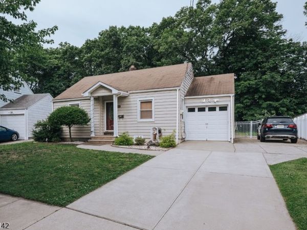 64 Orchard Dr, Clifton, NJ 07012