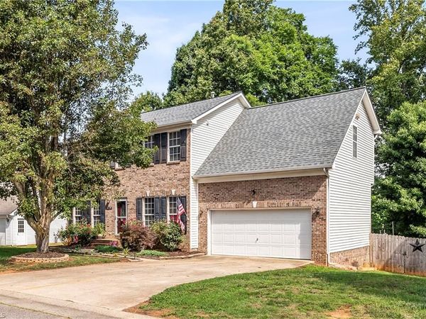 419 Rockbridge Drive , Kernersville, NC 27284