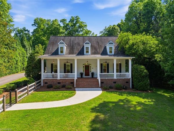 891 Somerset Drive, Winston-Salem, NC 27103