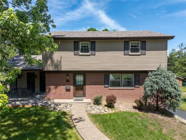 7113 Dumbarton Pl , Bethel Park, PA 15102