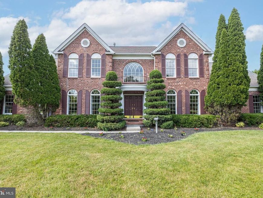 2062 Silverwood Drive , Newtown, PA 18940 Main Photo