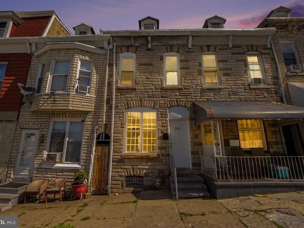1105 GREEN STREET, READING, PA 19604