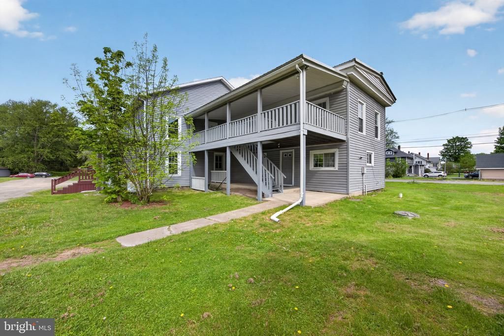 464 MAIN STREET , NEW MILFORD, PA 18834