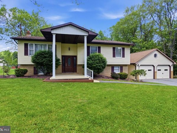 412 SUE STREET, HOUTZDALE, PA 16651