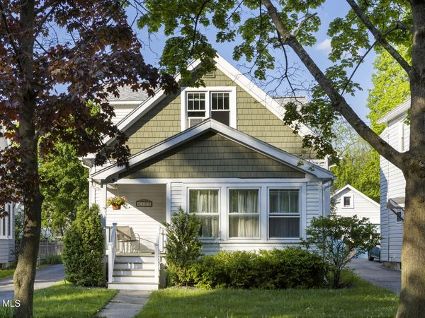 2165 Story Avenue, Niskayuna, NY 12309