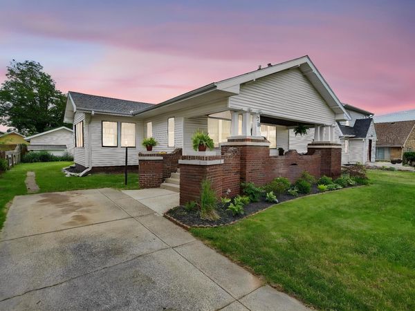 201 Miami Club Drive, Mishawaka, IN 46544