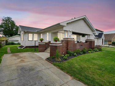 201 Miami Club Drive, Mishawaka, IN 46544