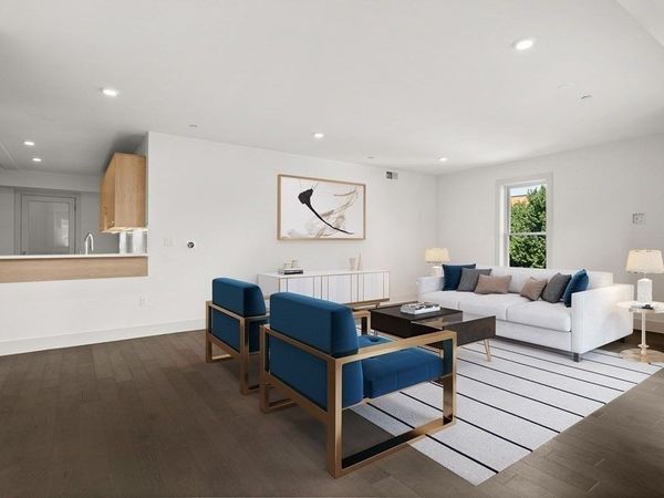 410 W Broadway, Unit 305, Boston, MA 02127