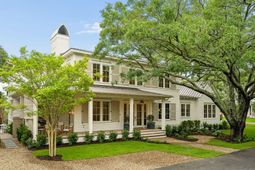 1323 Wayne Street photo 4