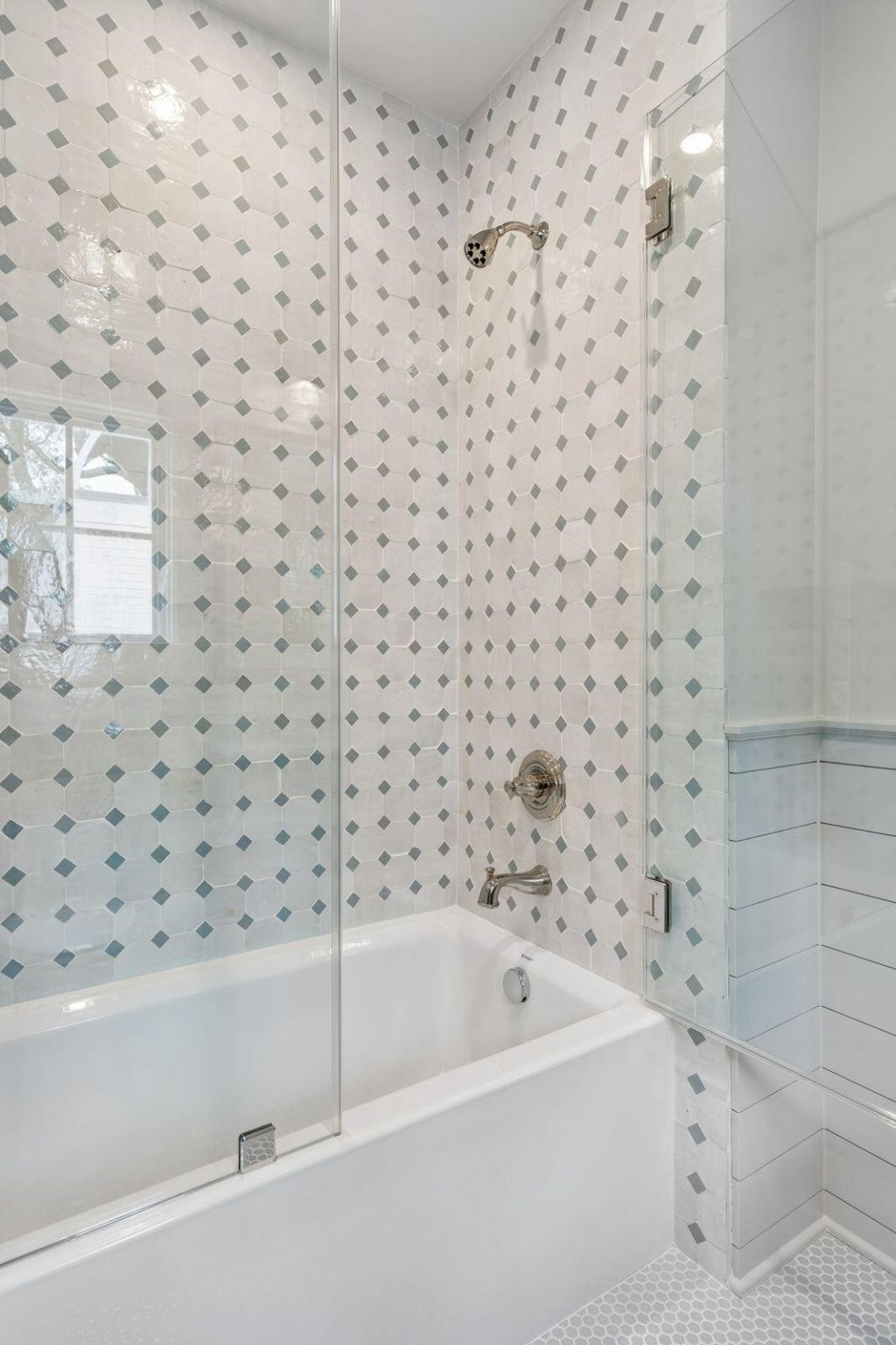 1323 Wayne Street Photo 42