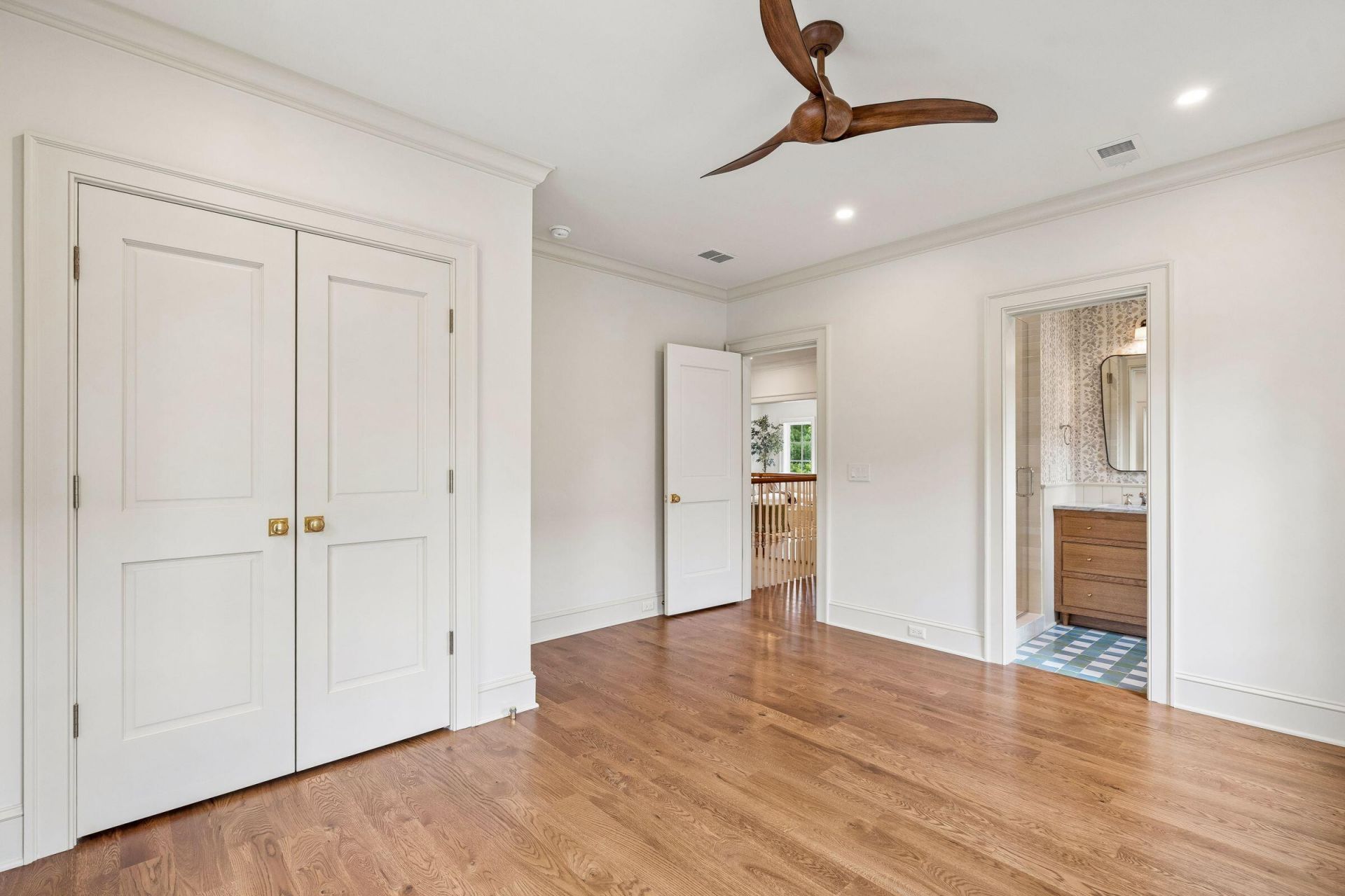 1323 Wayne Street Photo 47