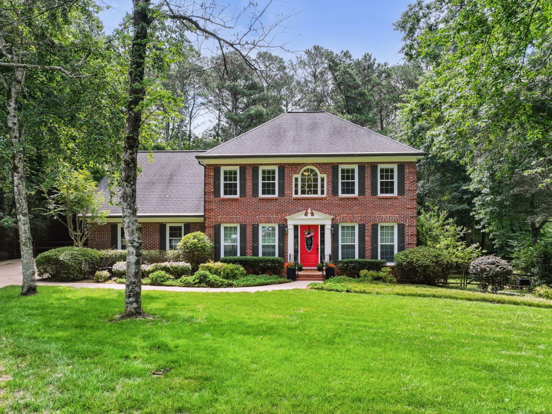 1389 Saint Michaels Court, Lilburn, GA 30047 Main Photo