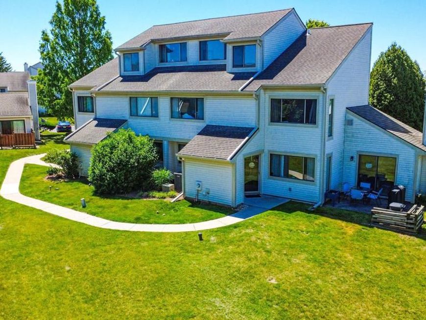 705 Freedom Circle, Harleysville, PA 19438 Main Photo