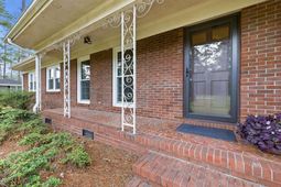 205 W Raft St. photo 4
