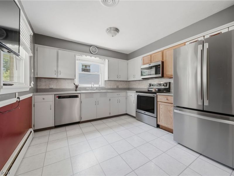 3610 Darien Avenue NW, Canton, OH 44718 Photo 9