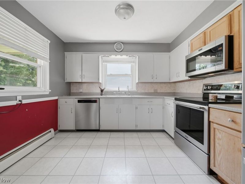 3610 Darien Avenue NW, Canton, OH 44718 Photo 9