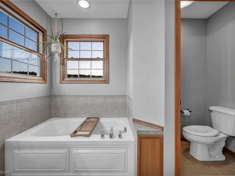 14353 Radcliffe Road, Chardon, OH 44024 Photo 32