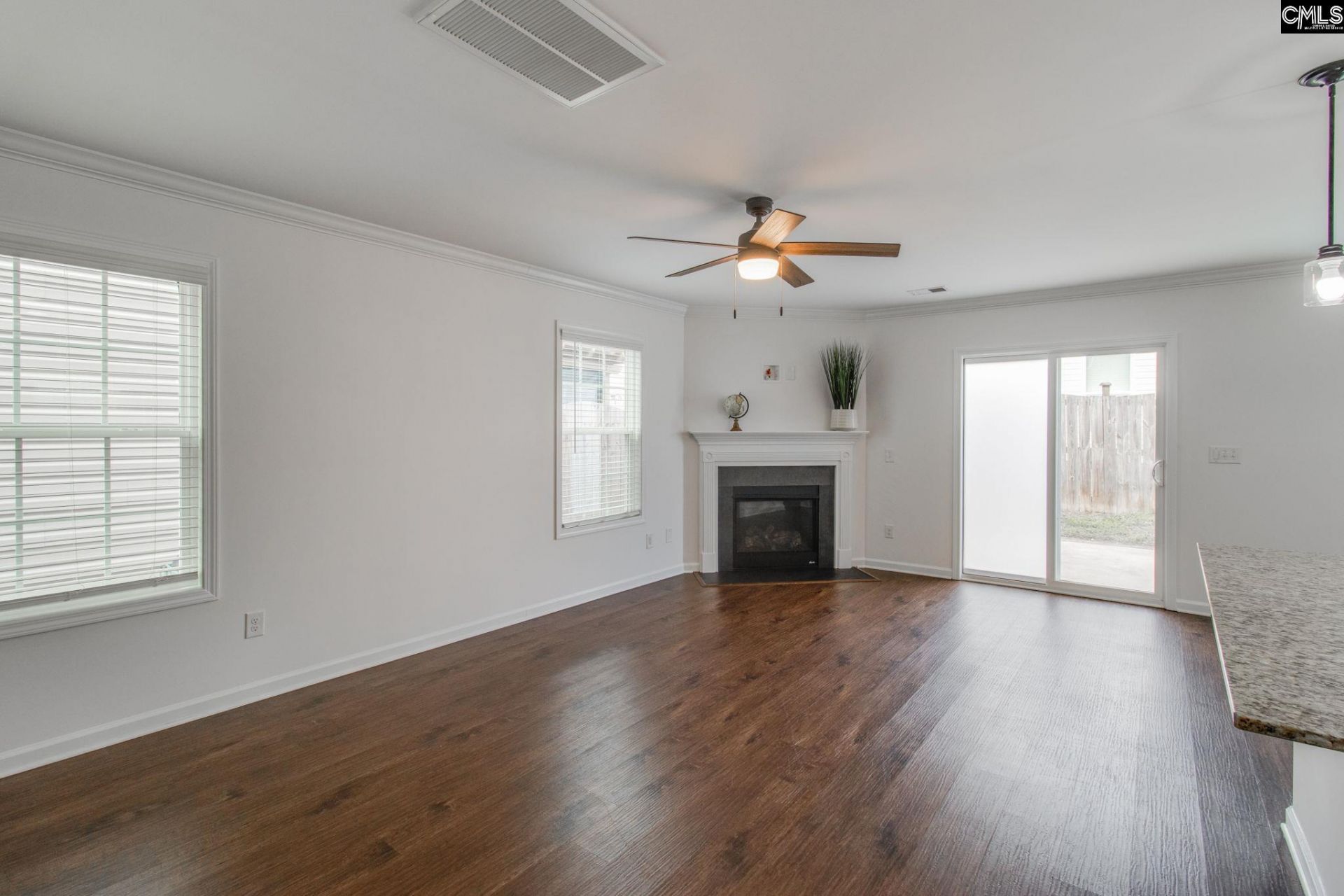 760 Dawsons Park Way  Photo 10