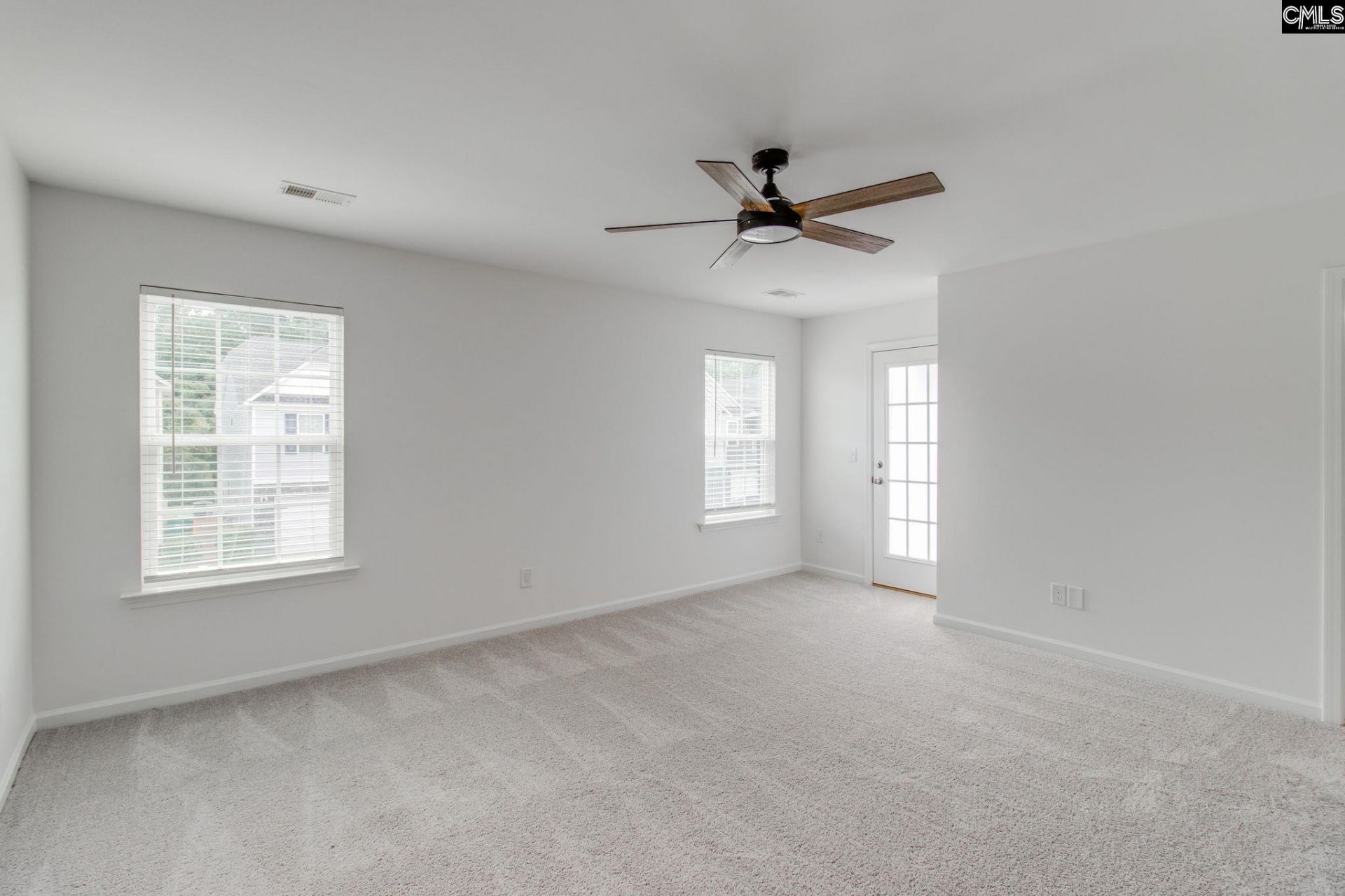 760 Dawsons Park Way  Photo 14