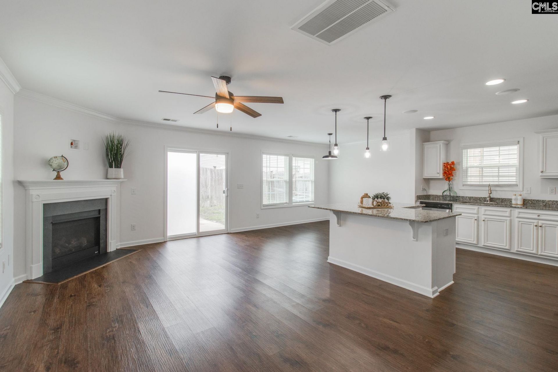 760 Dawsons Park Way  Photo 9