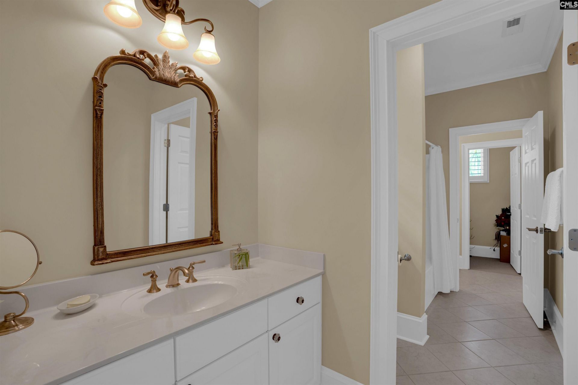 3729 Wilmot Avenue Photo 30
