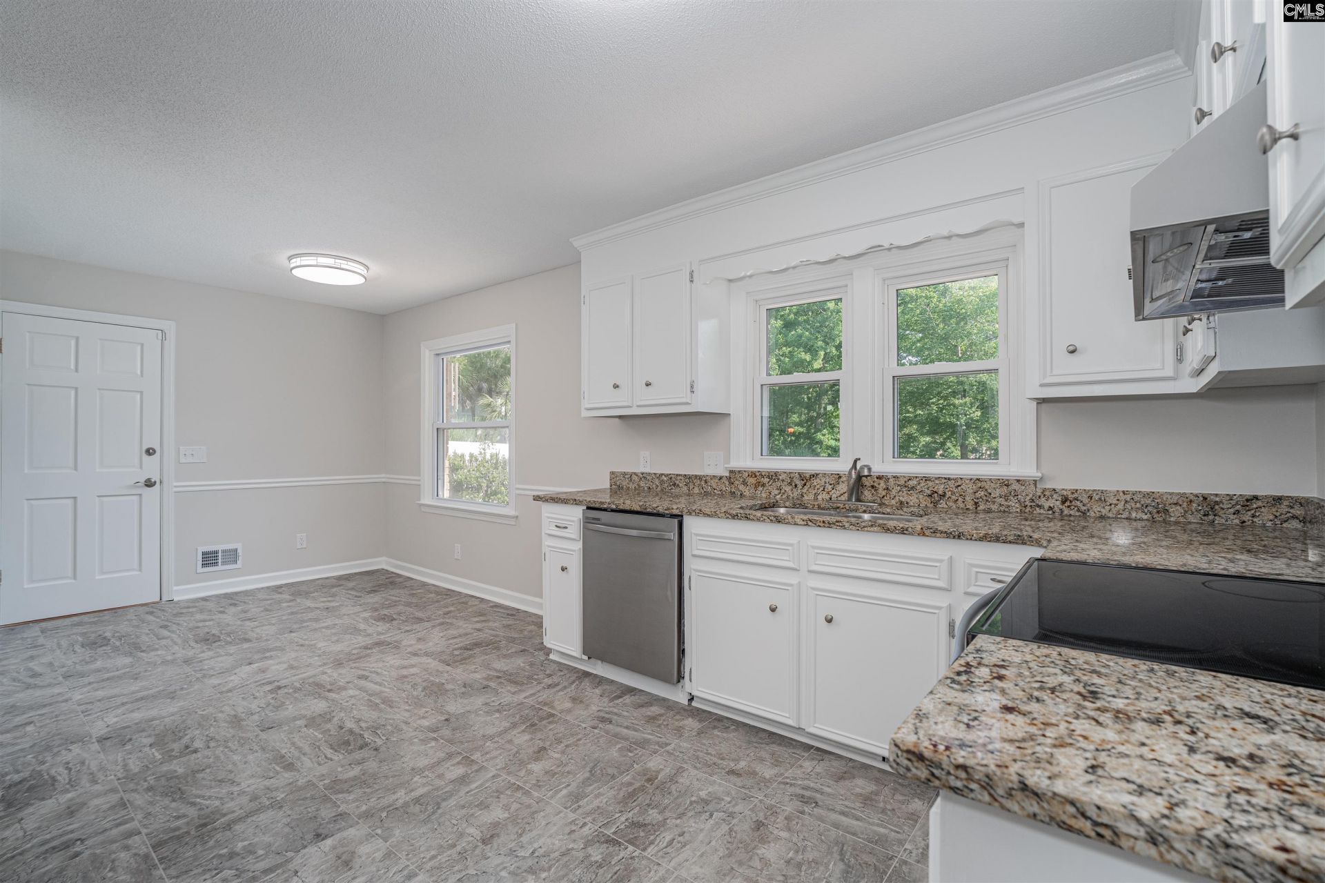 101 White Falls Circle  Photo 10