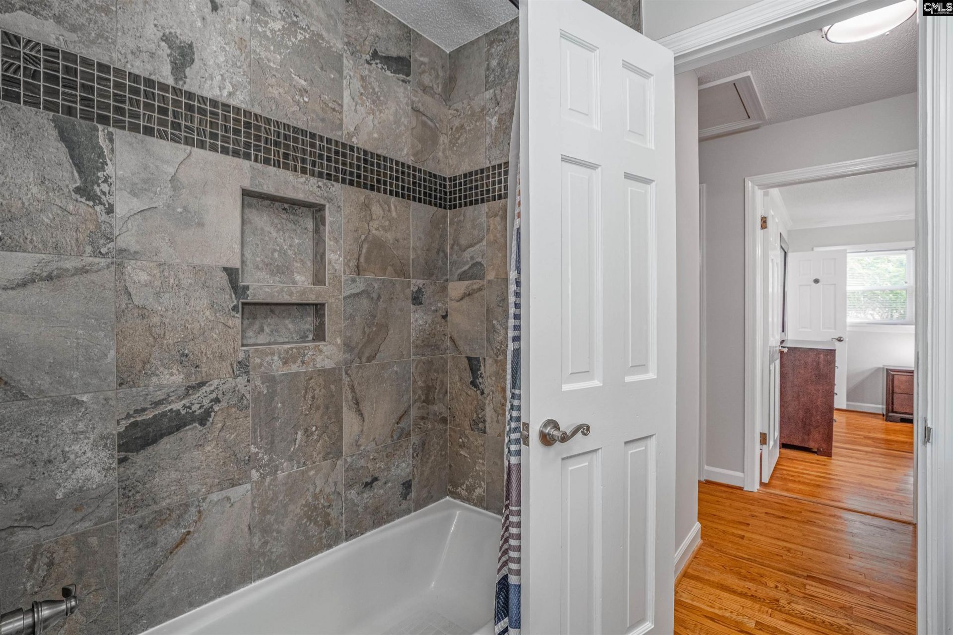 101 White Falls Circle  Photo 30