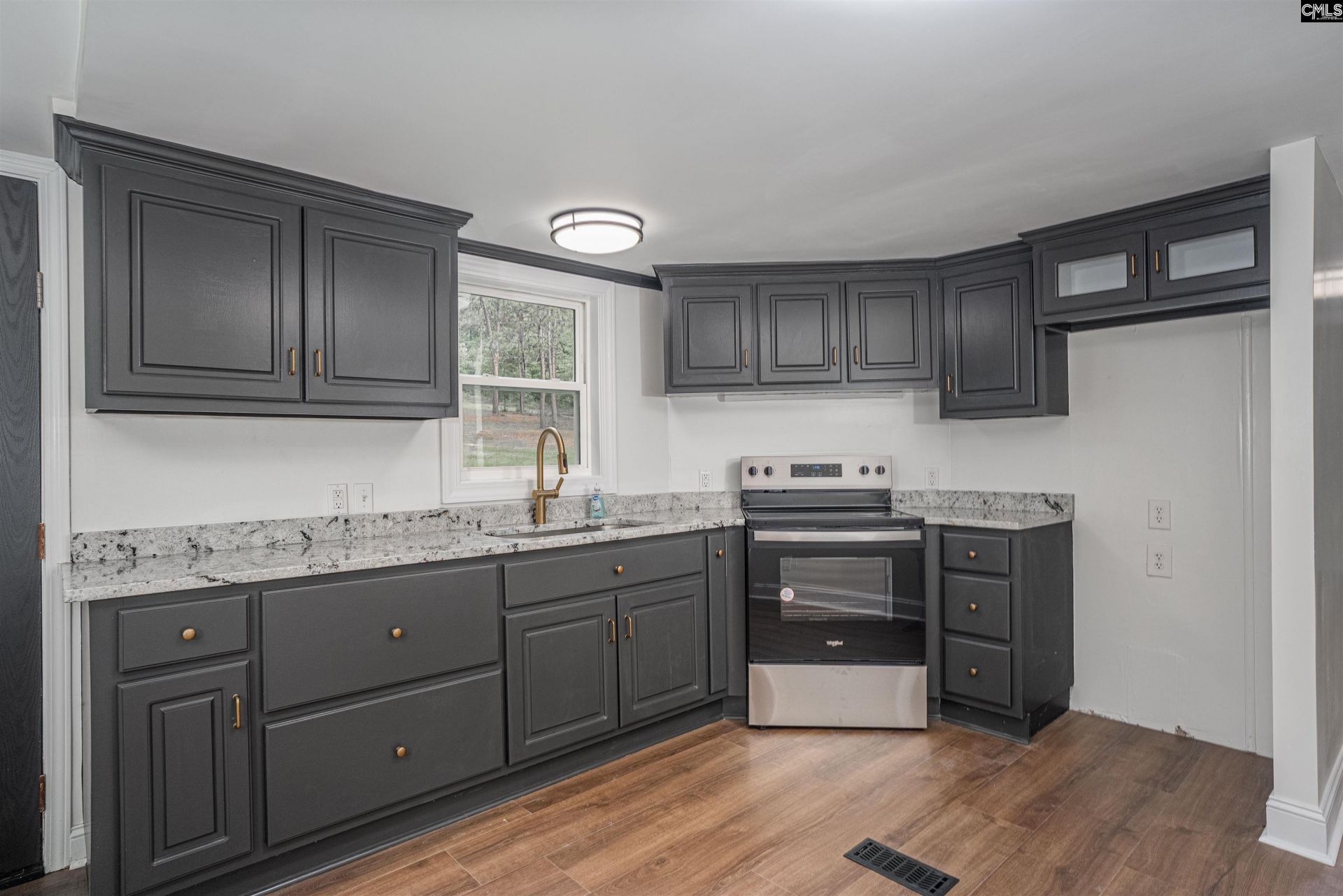 1101 Founders Road Photo 14