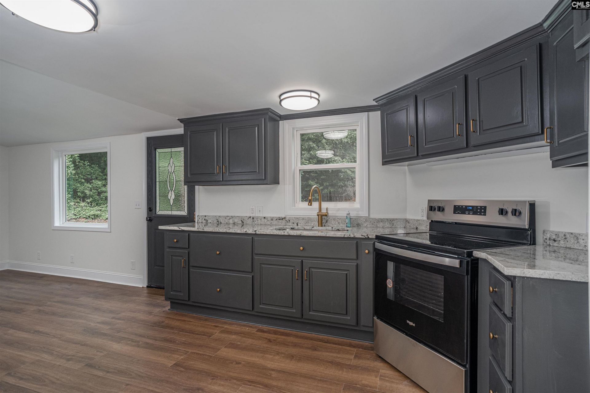 1101 Founders Road Photo 15