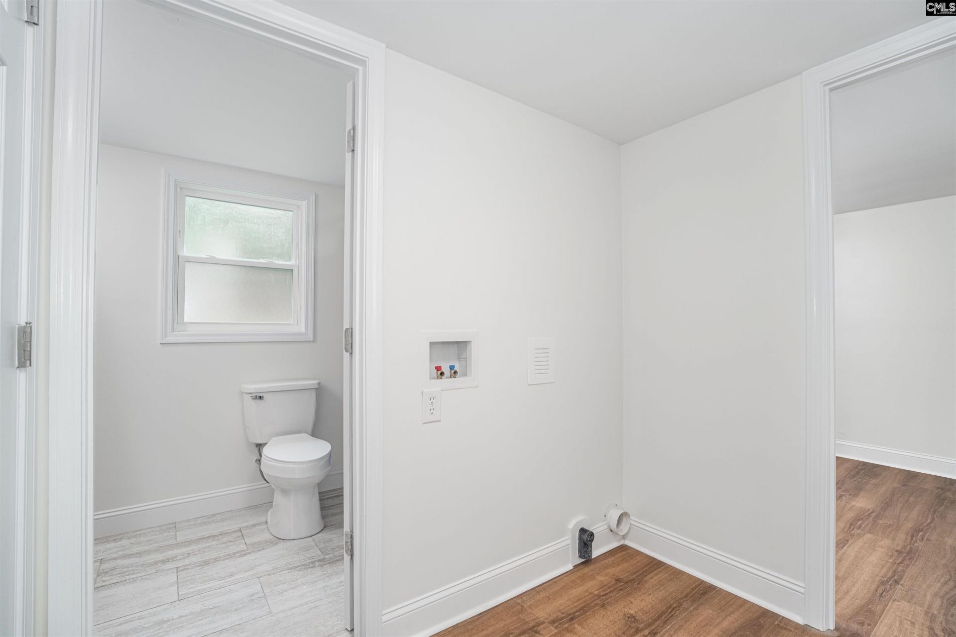 1101 Founders Road Photo 26