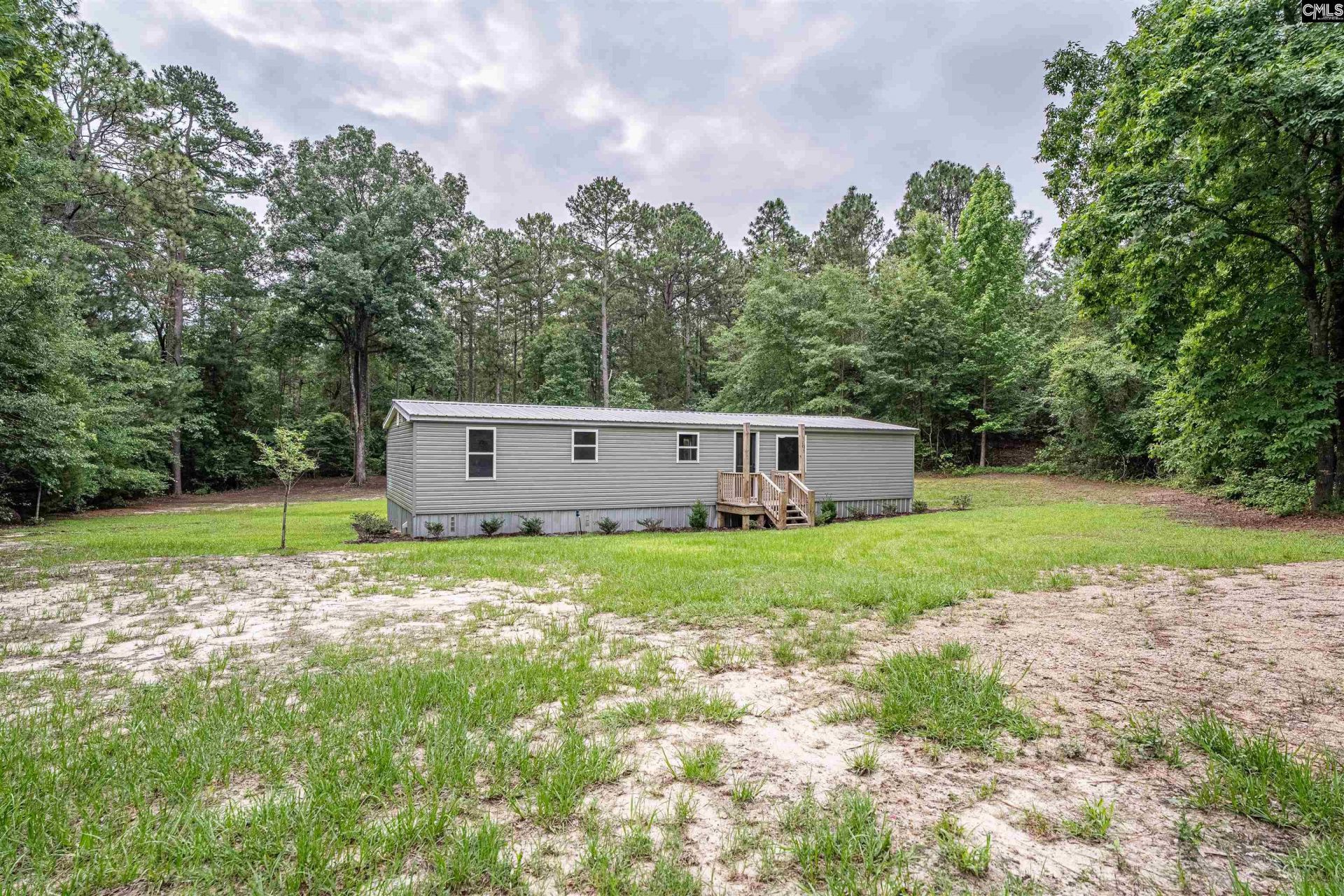 1101 Founders Road Photo 4