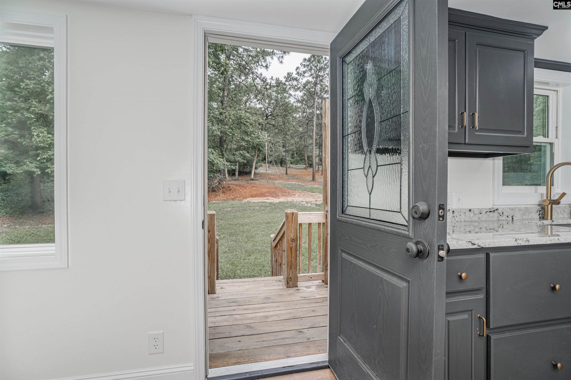 1101 Founders Road Photo 6