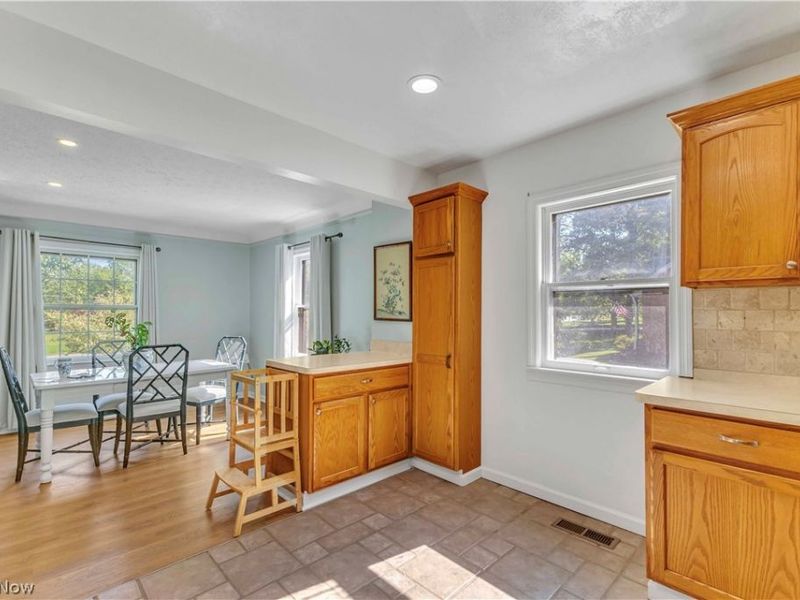 950 E Sprague Road, Broadview Heights, OH 44147 Photo 11
