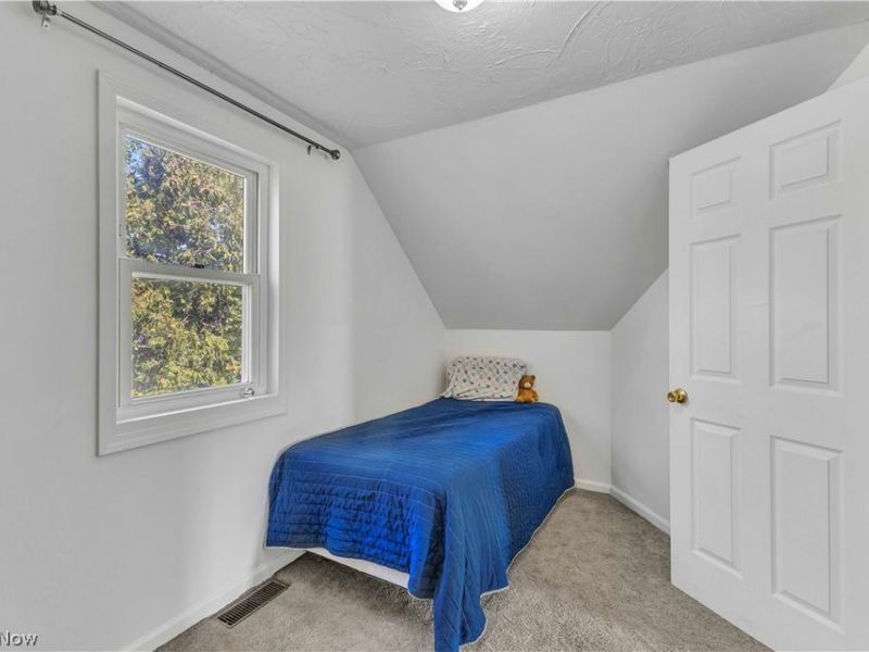 950 E Sprague Road, Broadview Heights, OH 44147 Photo 12