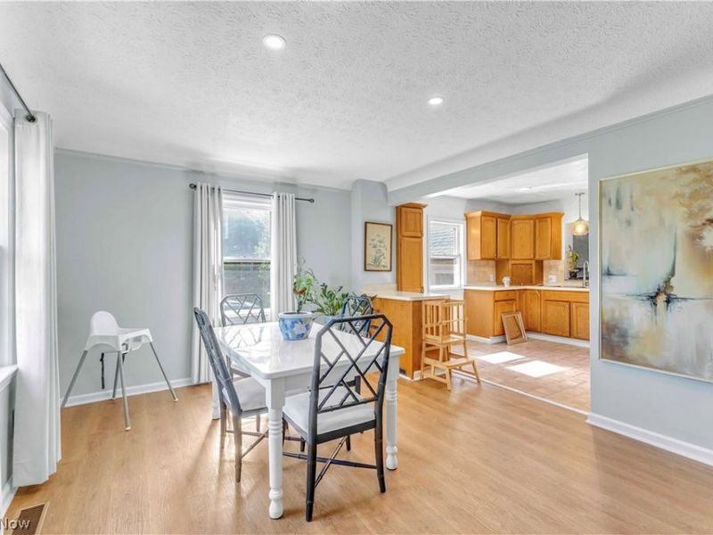 950 E Sprague Road, Broadview Heights, OH 44147 Photo 7