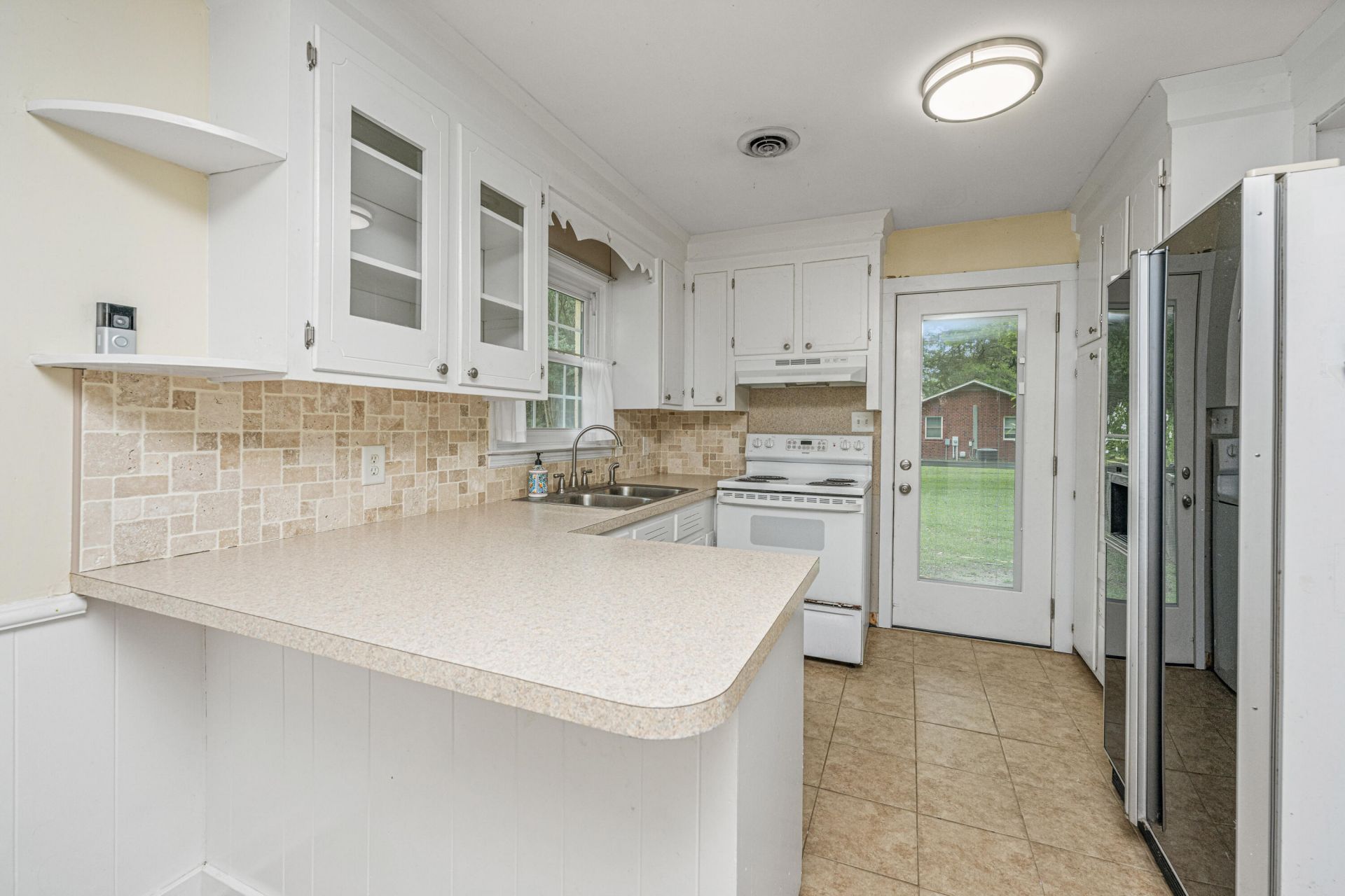 7372 Commodore Road Photo 16