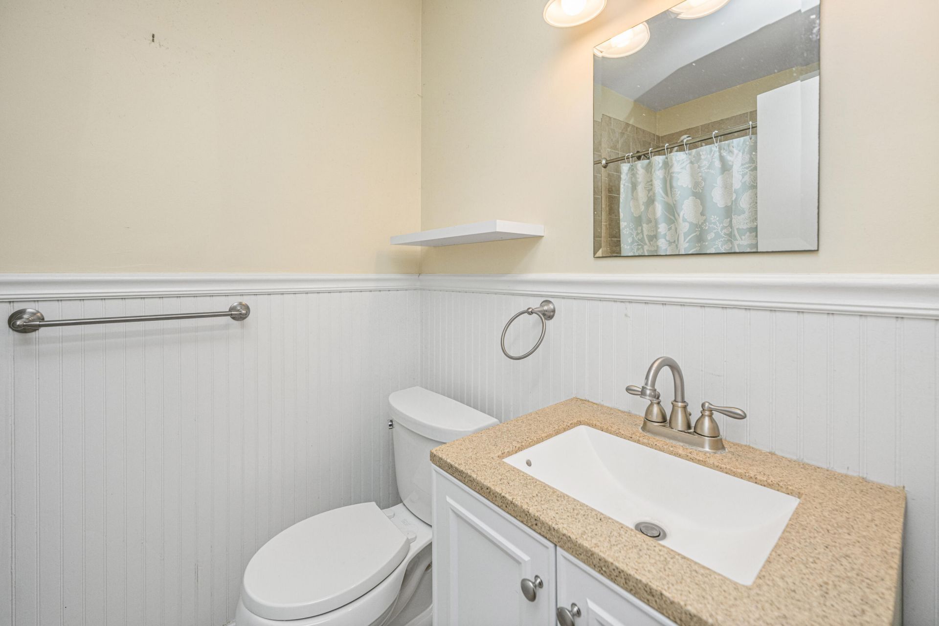 7372 Commodore Road Photo 28