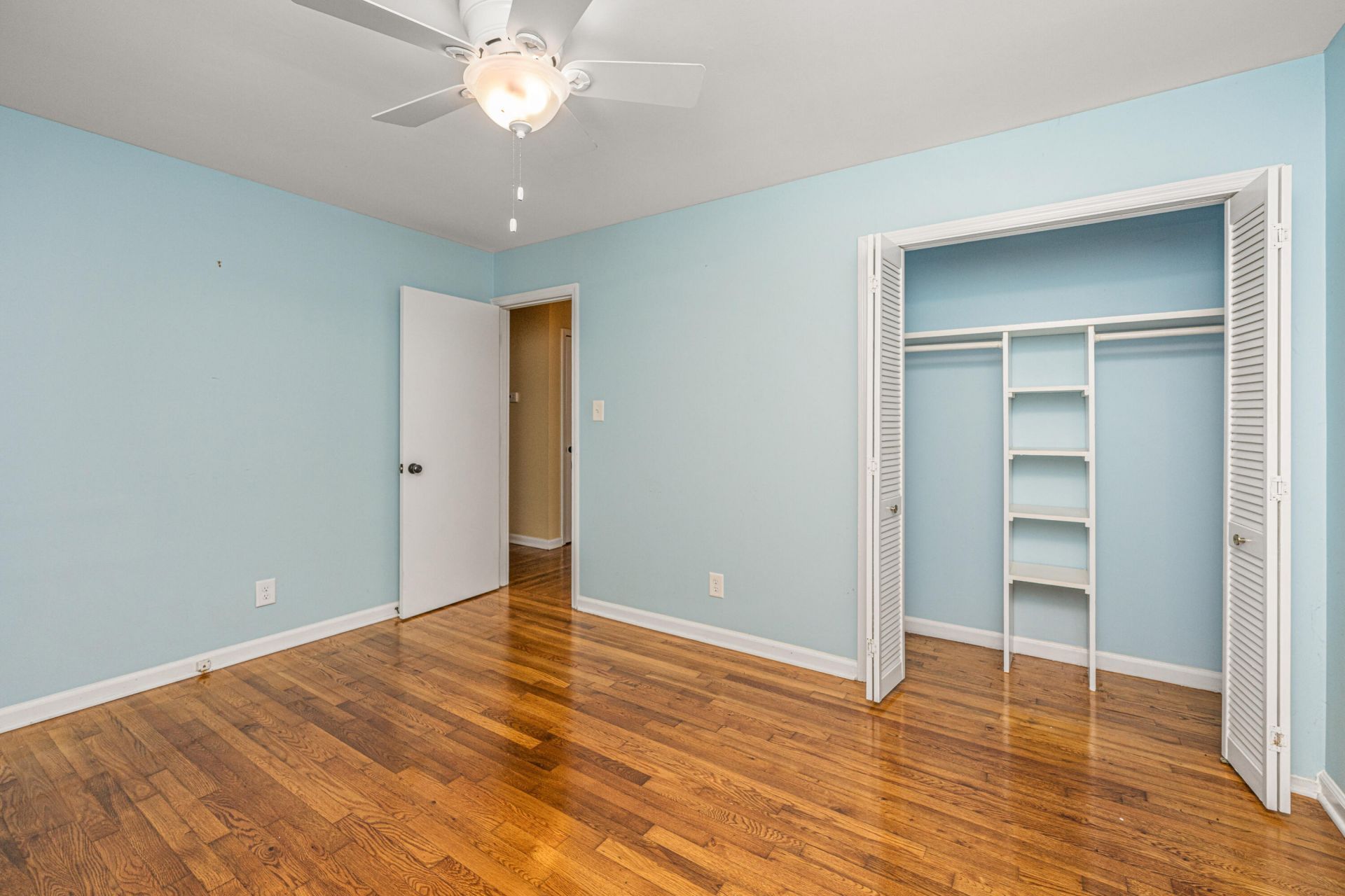 7372 Commodore Road Photo 34