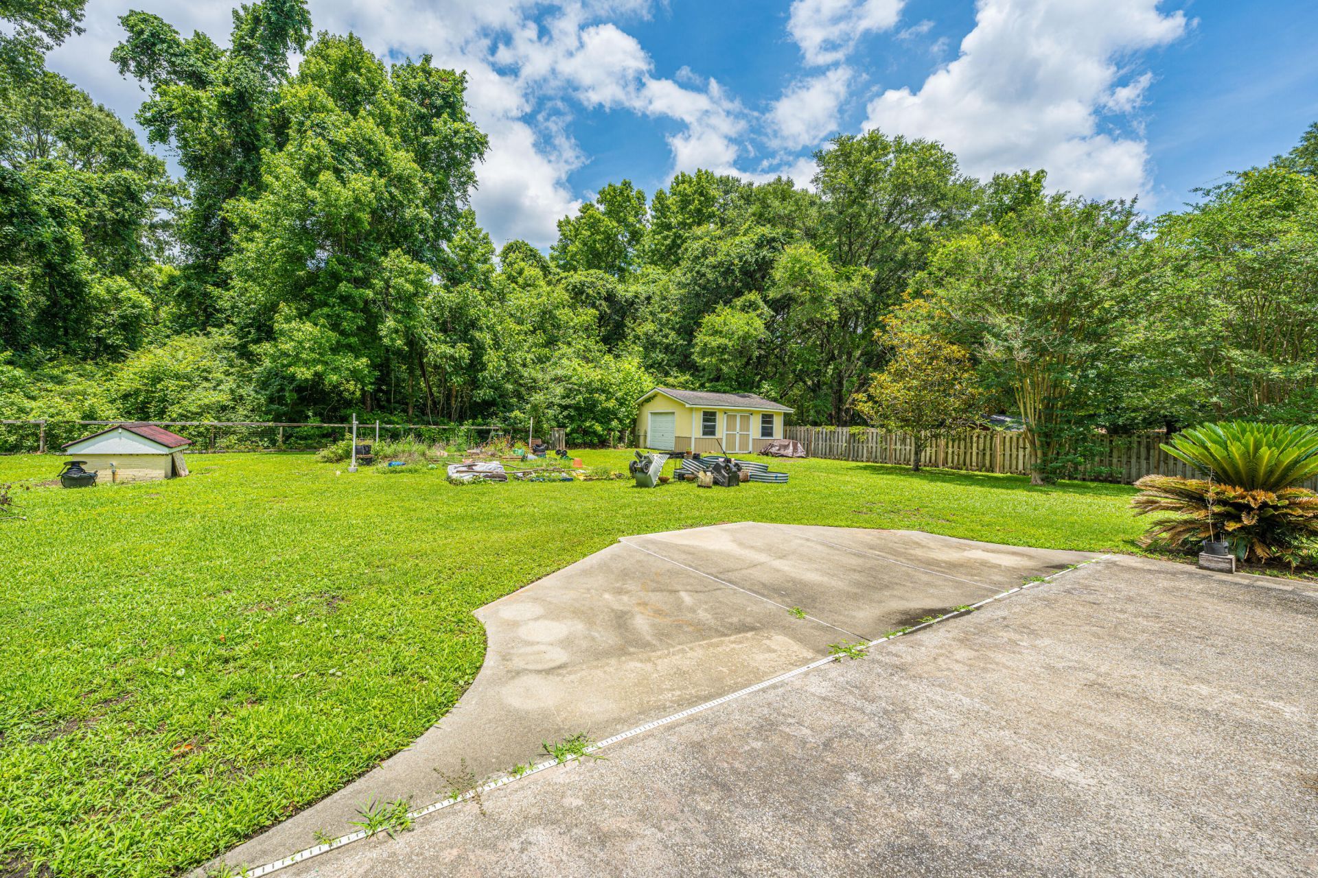 7372 Commodore Road Photo 37