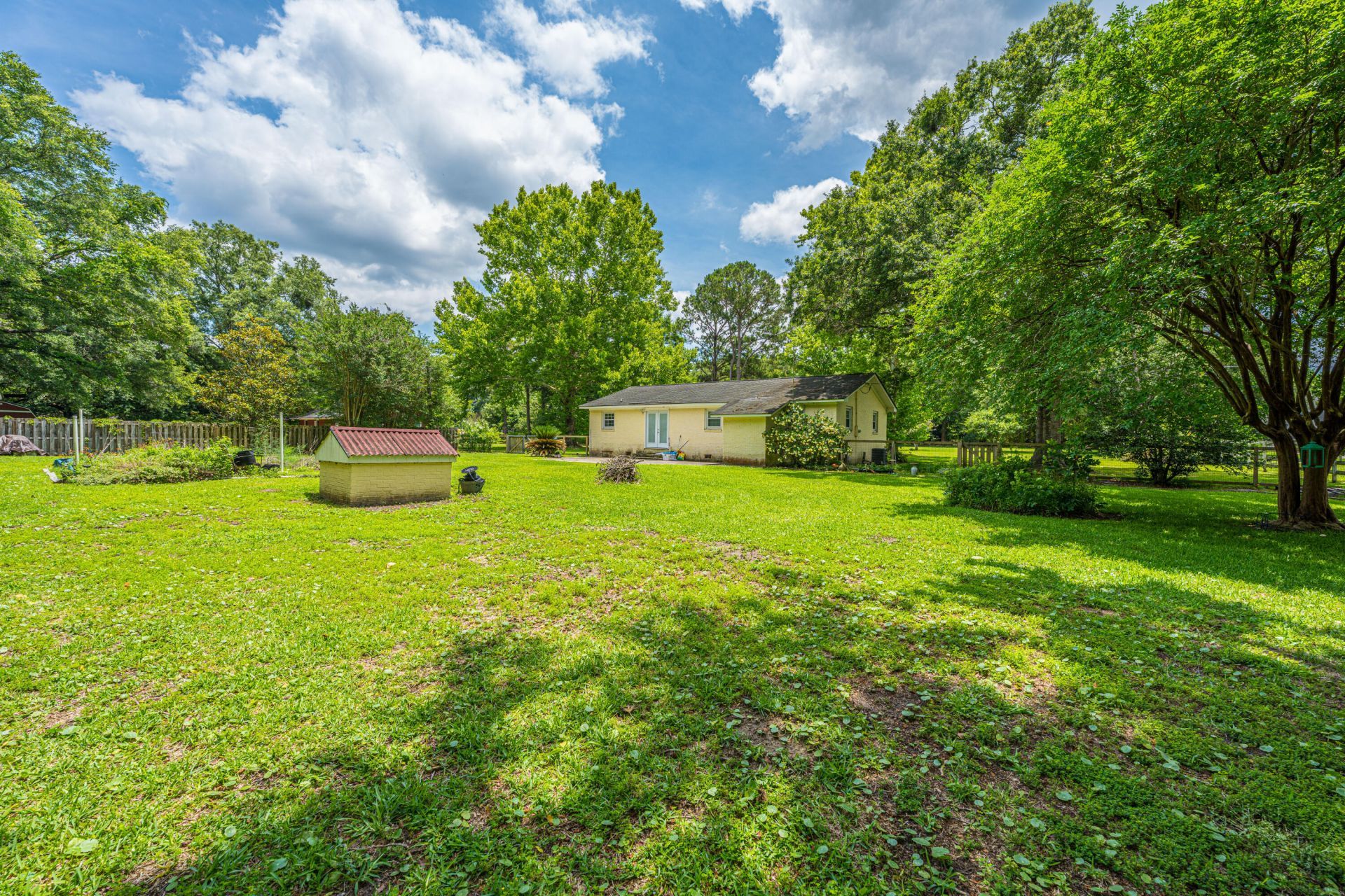 7372 Commodore Road Photo 39