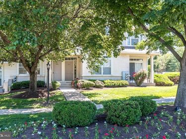 203 DRESHER WOODS DRIVE, DRESHER, PA 19025